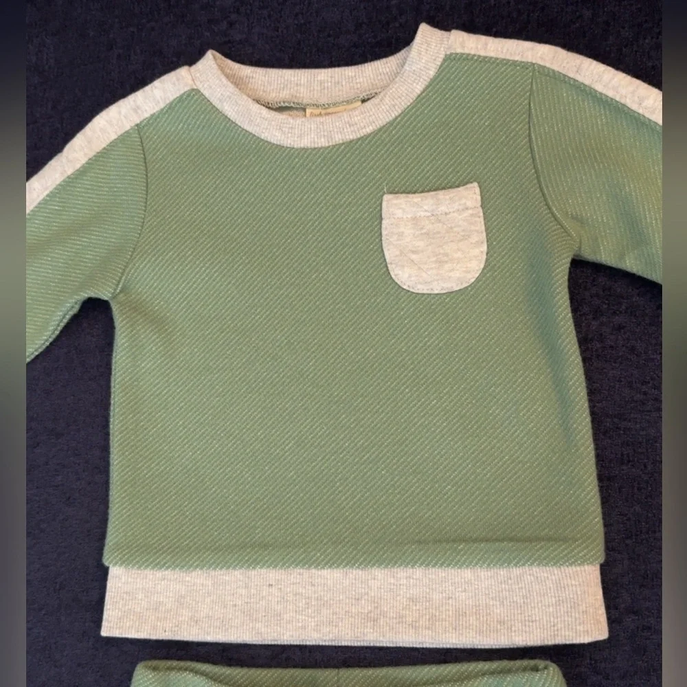 First Impressions Green and Cream Kids Set